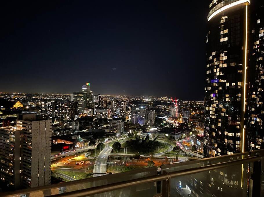 Lux 3 Bedroom Apartment In Southbank Мелбърн Екстериор снимка