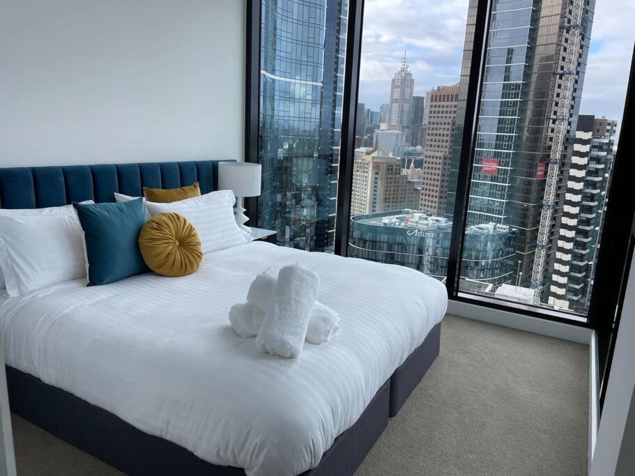 Lux 3 Bedroom Apartment In Southbank Мелбърн Екстериор снимка